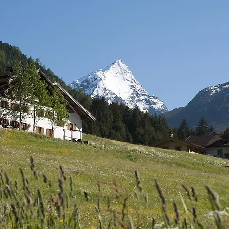 Kirchebner Hof *