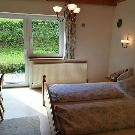 Farm stay Kirchebner Hof Gries im Sellrain